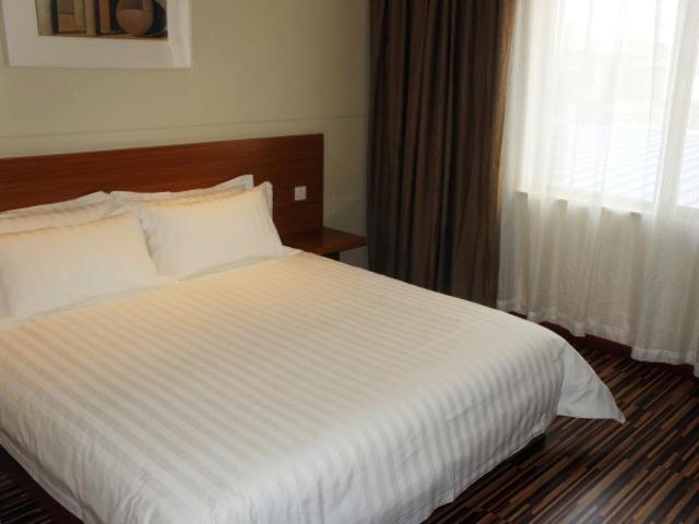 Jinjiang Inn Select Yantai Penglaige Buitenkant foto